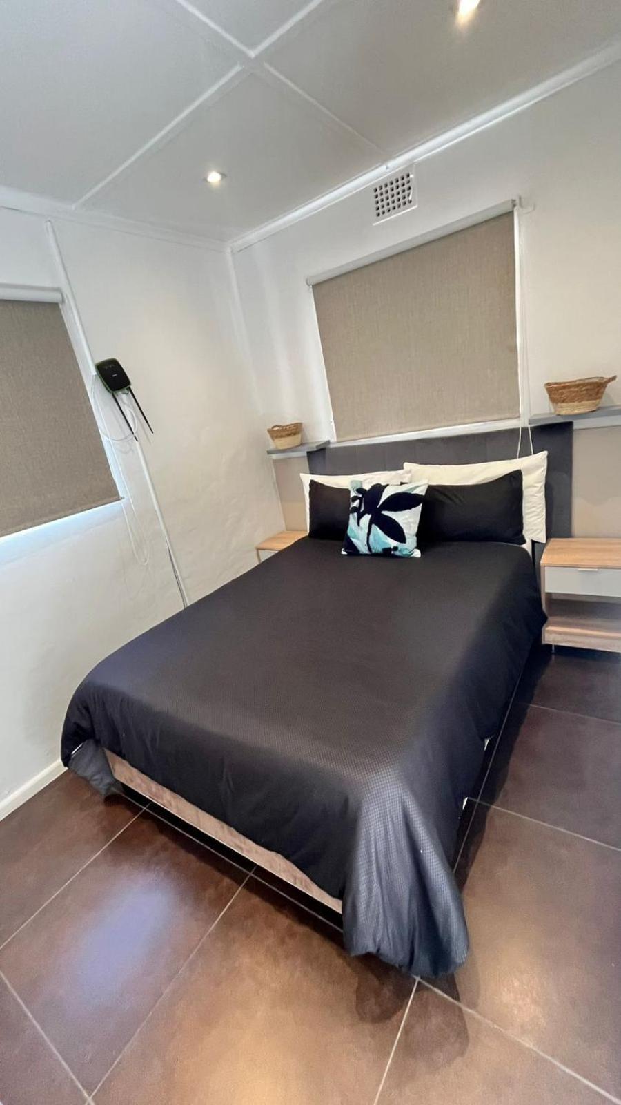 Lagoon Apartment *